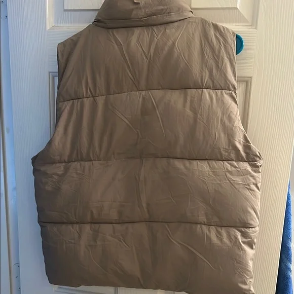 Tan Puffer Vest with Attached Hoodie - Picture 5 of 5
